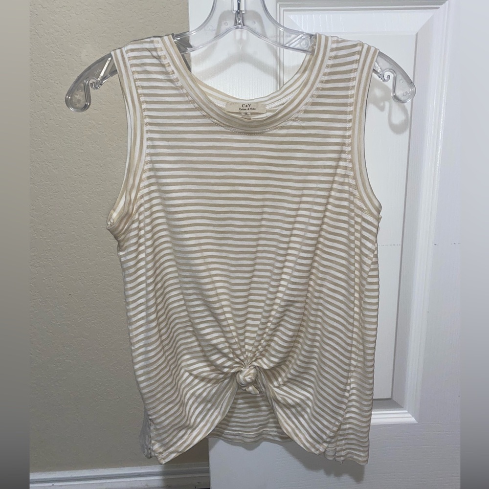Chelsea & Violet top